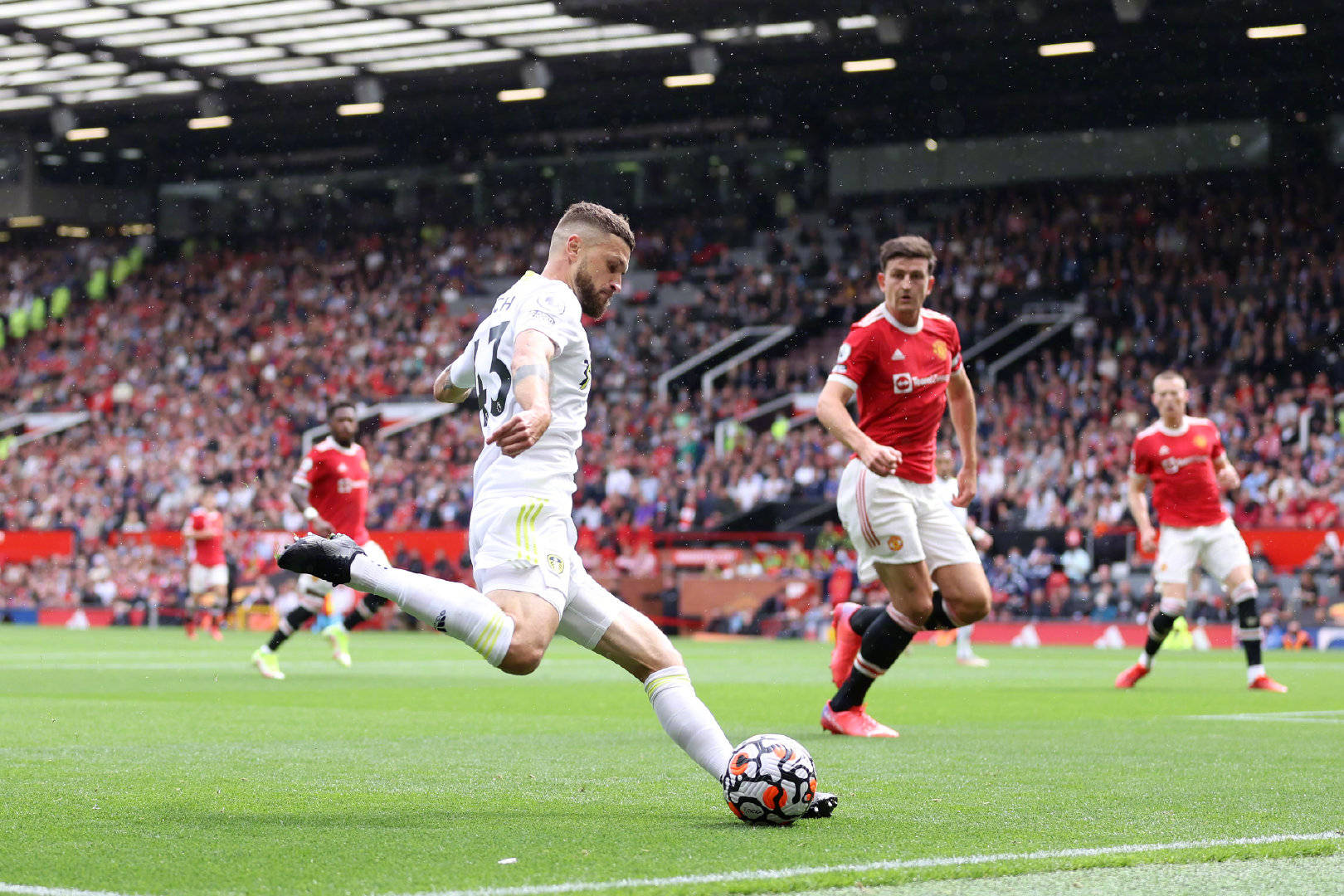 后防线面对 后防线面对